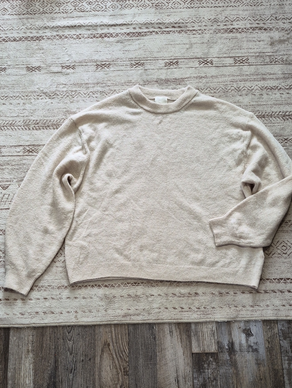 H&M Men's Crewneck Sweater in Light Beige/Cream